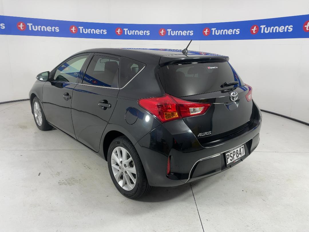 Photo '5' of Toyota Auris Photo '5' of Toyota Auris