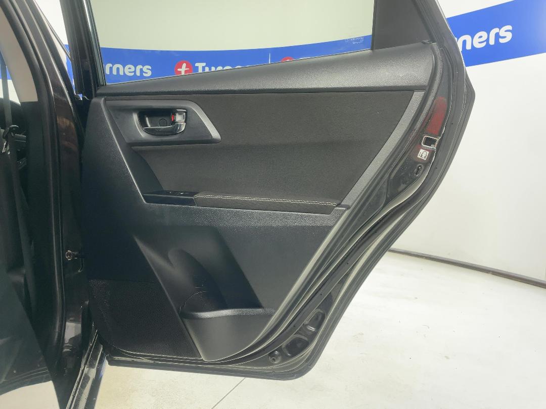 Photo '19' of Toyota Auris Photo '19' of Toyota Auris