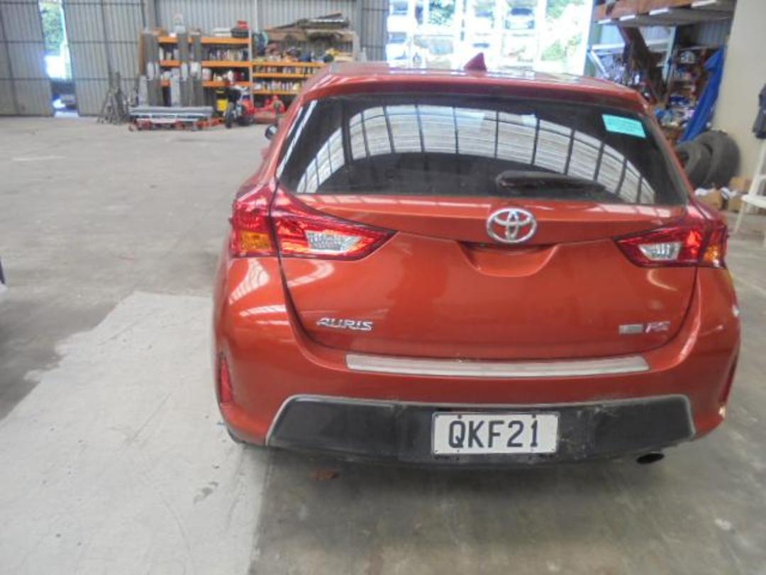 Photo '3' of Toyota Auris RS