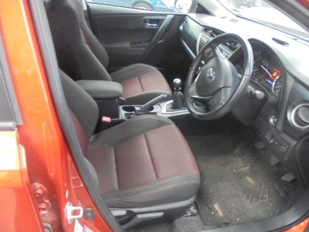 Photo '9' of Toyota Auris RS