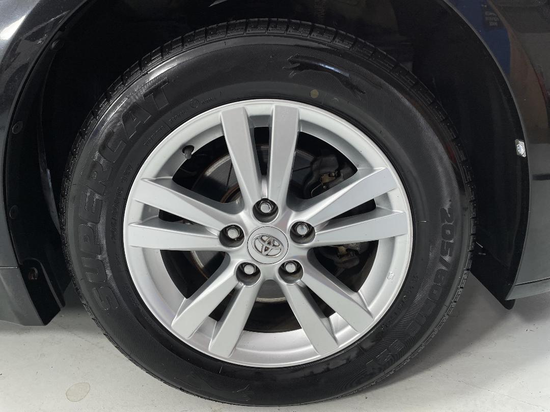 Photo '9' of Toyota Avensis