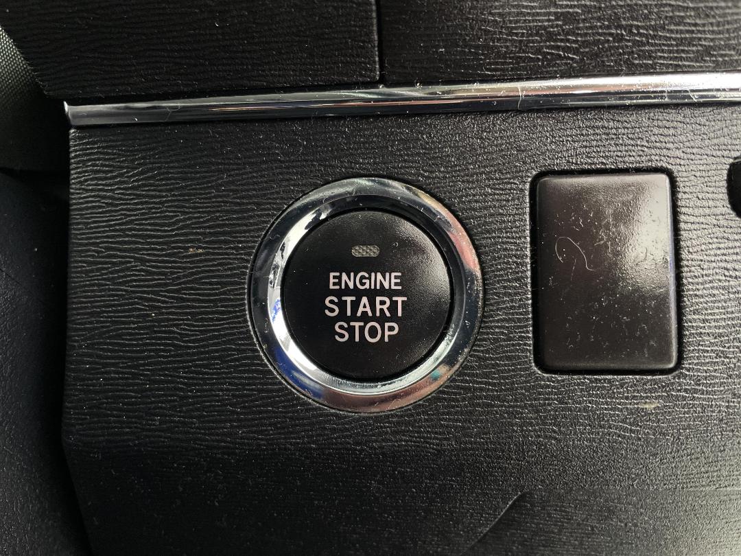 Photo '23' of Toyota Avensis