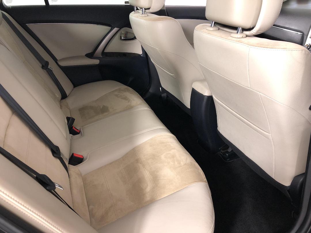 Photo '20' of Toyota Avensis