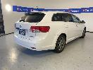 Thumbnail '7' of Toyota Avensis