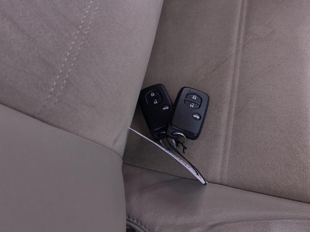 Photo '22' of Toyota Avensis