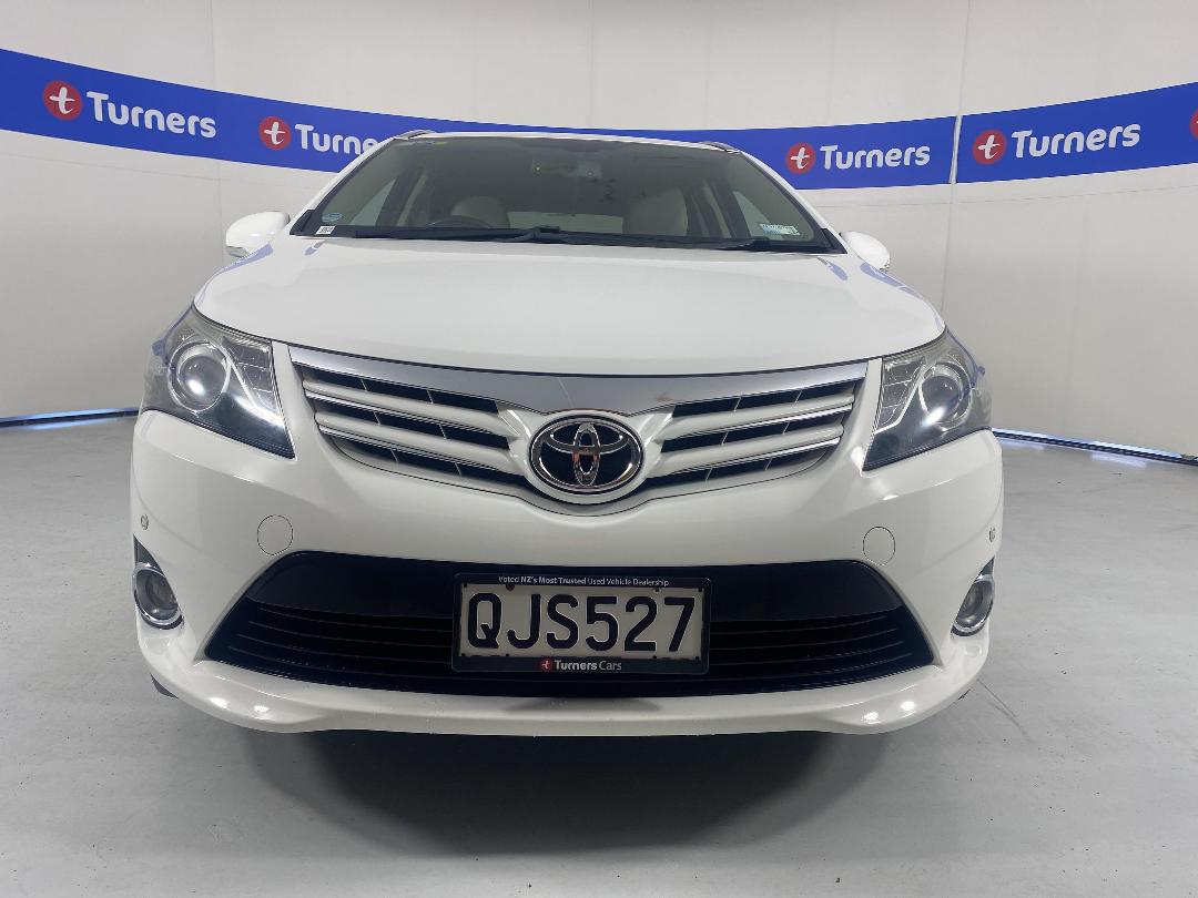 Photo '2' of Toyota Avensis