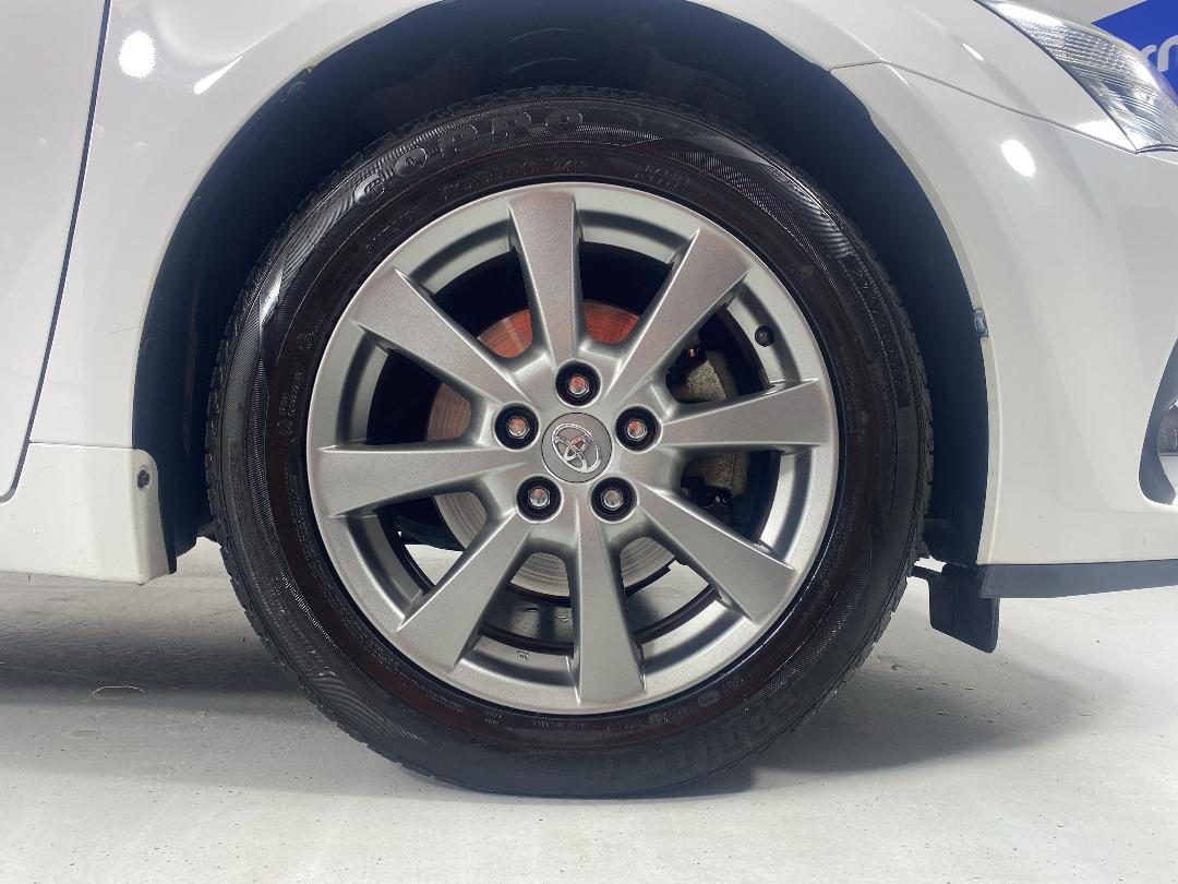 Photo '9' of Toyota Avensis