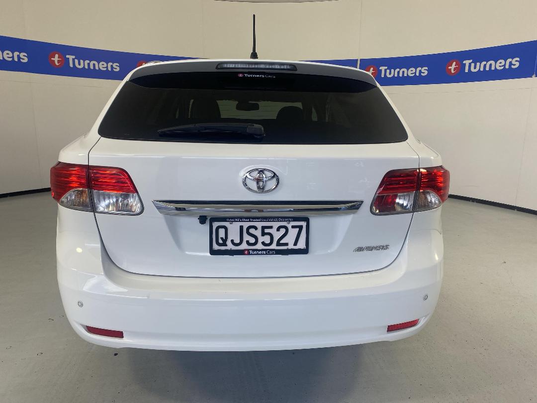 Photo '6' of Toyota Avensis