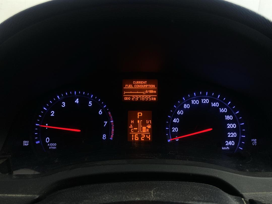 Photo '21' of Toyota Avensis