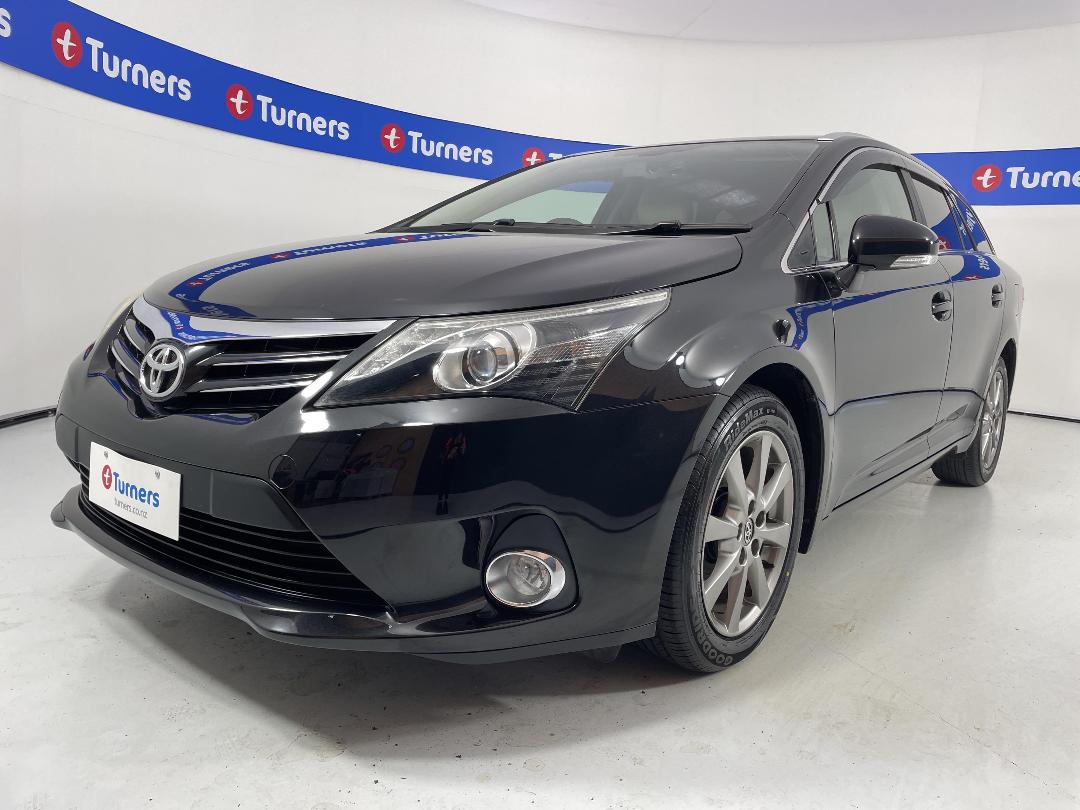 Photo '4' of Toyota Avensis