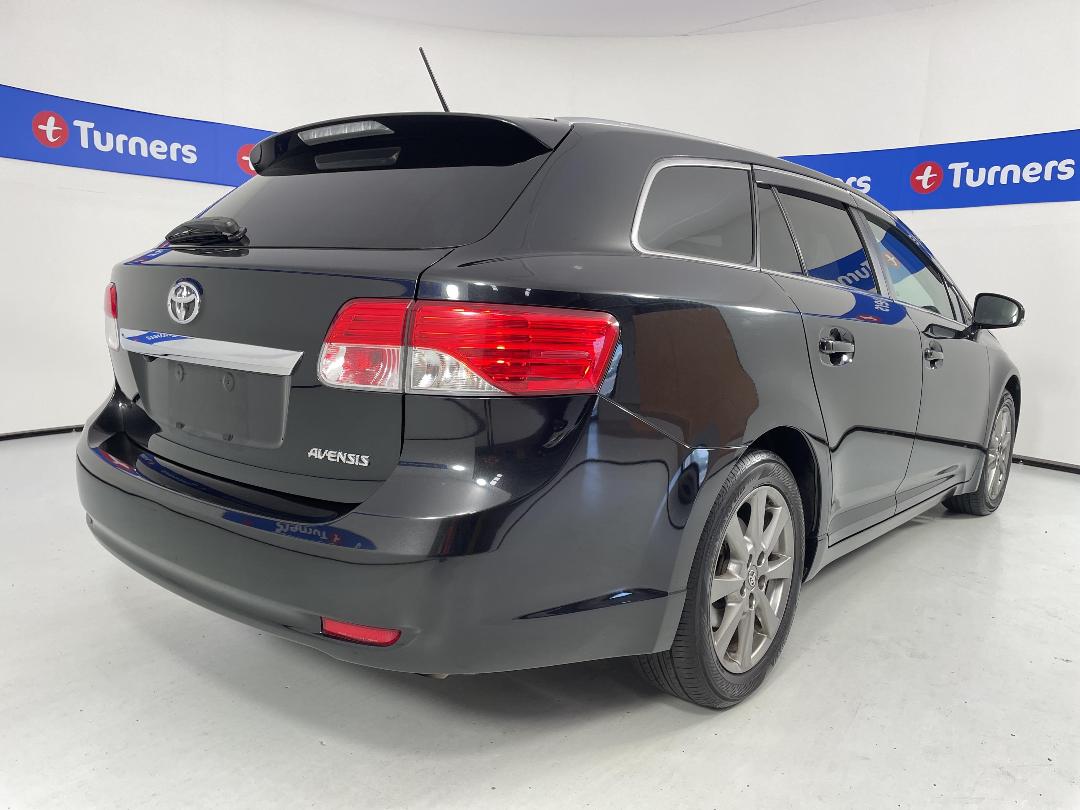 Photo '7' of Toyota Avensis