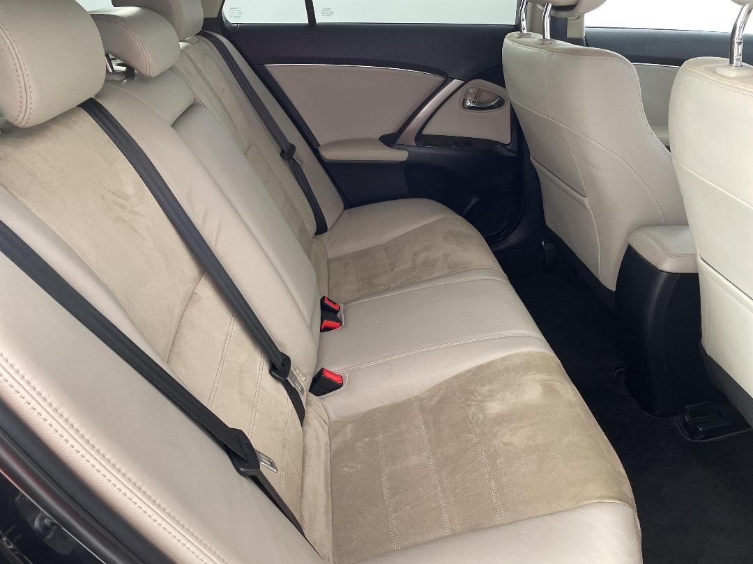 Photo '20' of Toyota Avensis