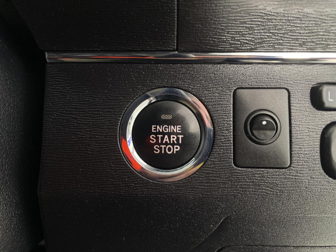 Photo '23' of Toyota Avensis