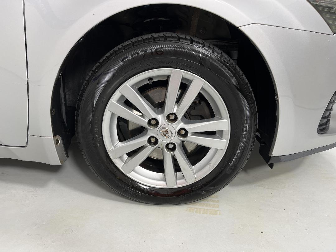 Photo '9' of Toyota Avensis