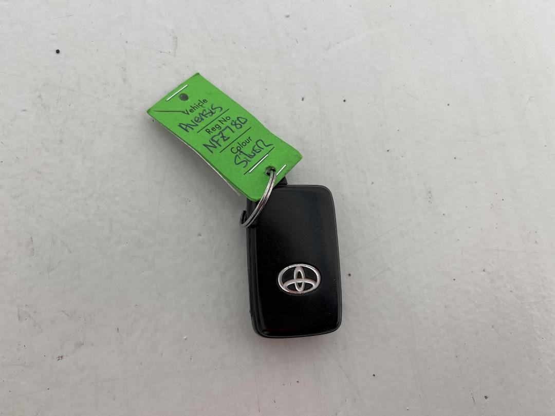 Photo '22' of Toyota Avensis