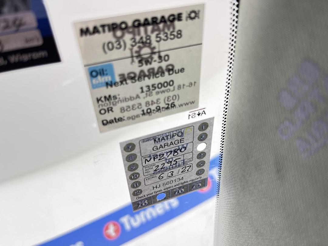 Photo '23' of Toyota Avensis