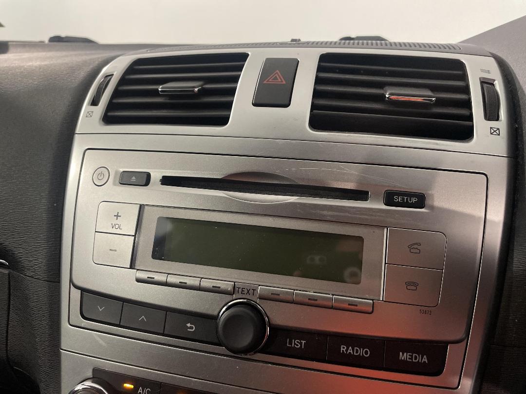 Photo '29' of Toyota Avensis