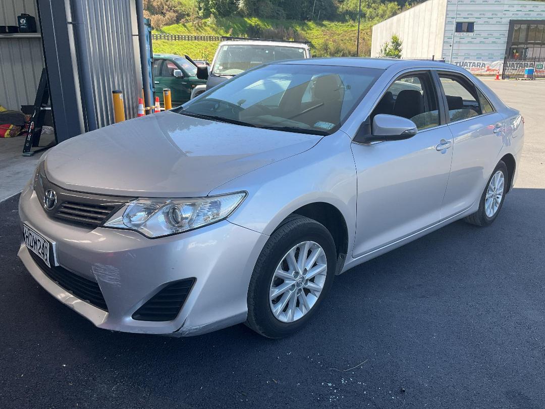 Photo '2' of Toyota Camry GL