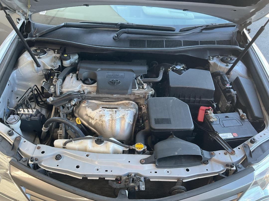 Photo '22' of Toyota Camry GL