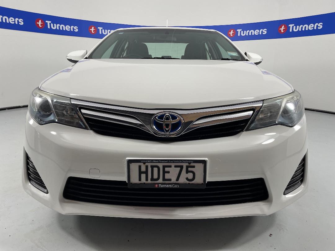 Photo '2' of Toyota Camry