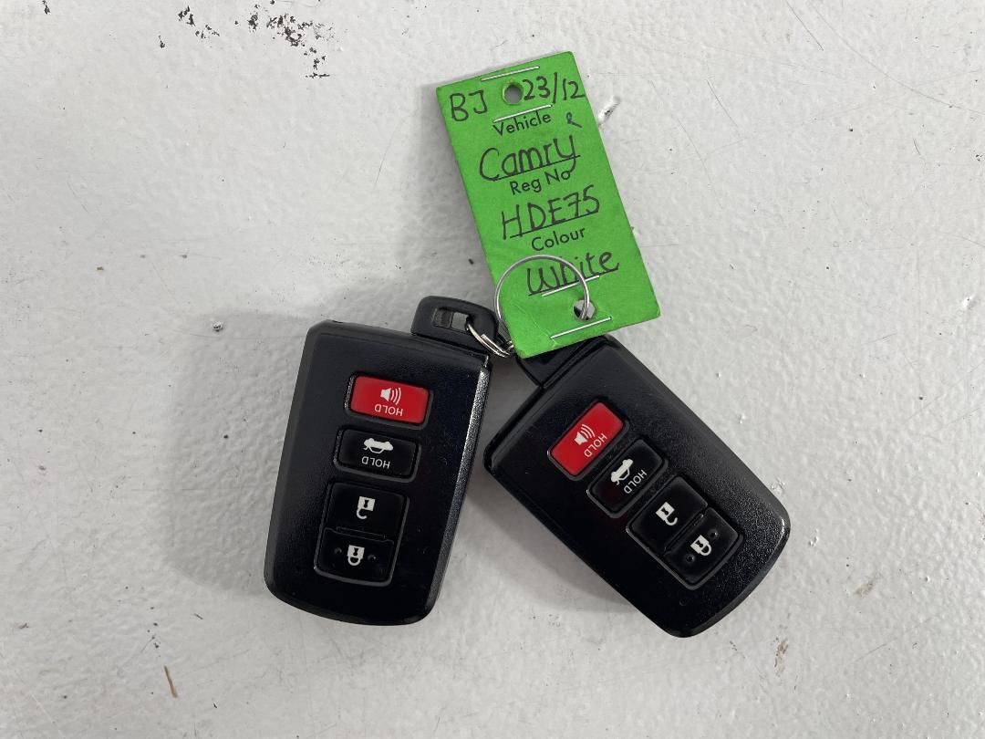 Photo '22' of Toyota Camry