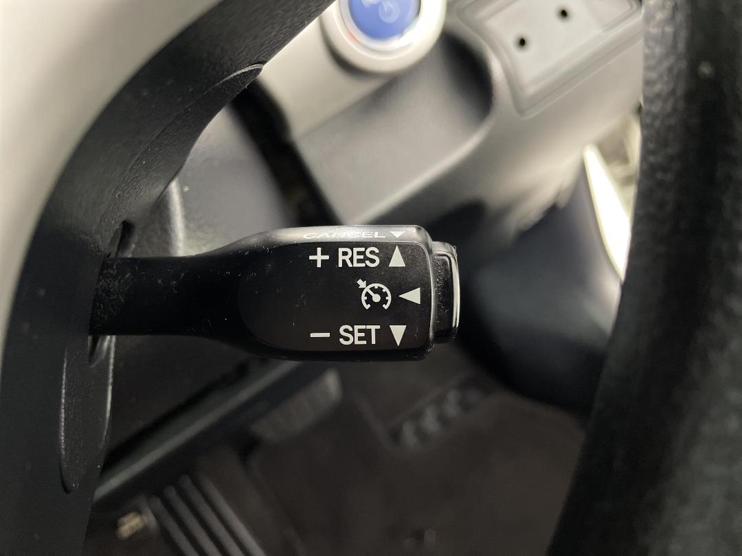 Photo '25' of Toyota Camry