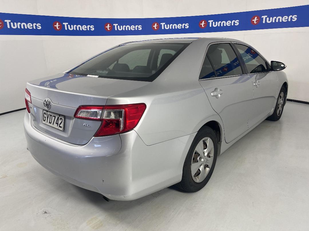 Photo '7' of Toyota Camry