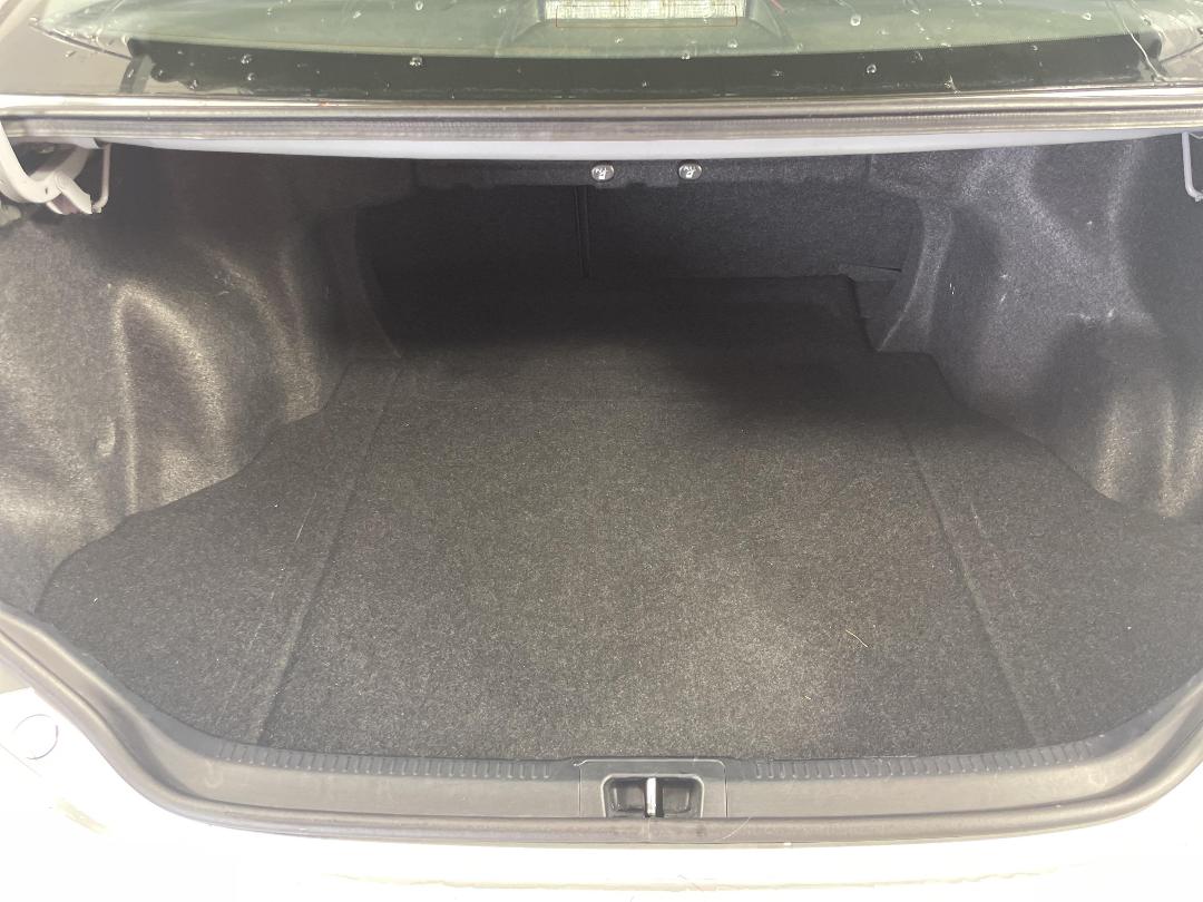 Photo '14' of Toyota Camry