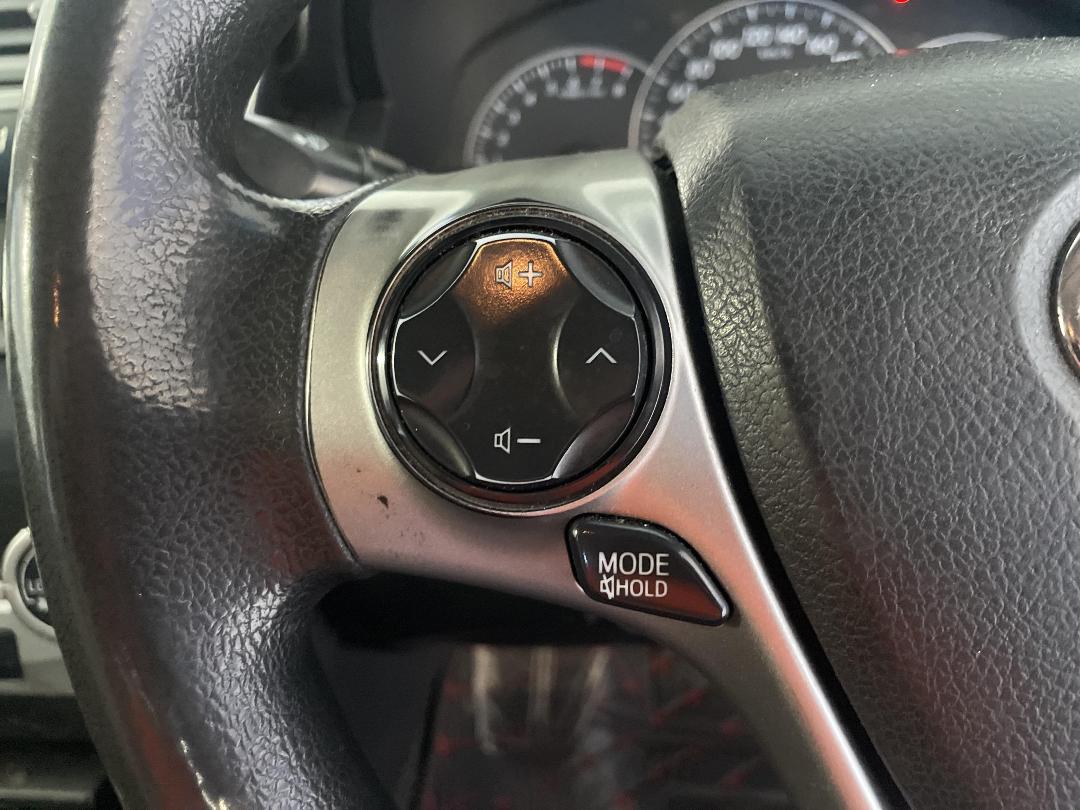 Photo '26' of Toyota Camry