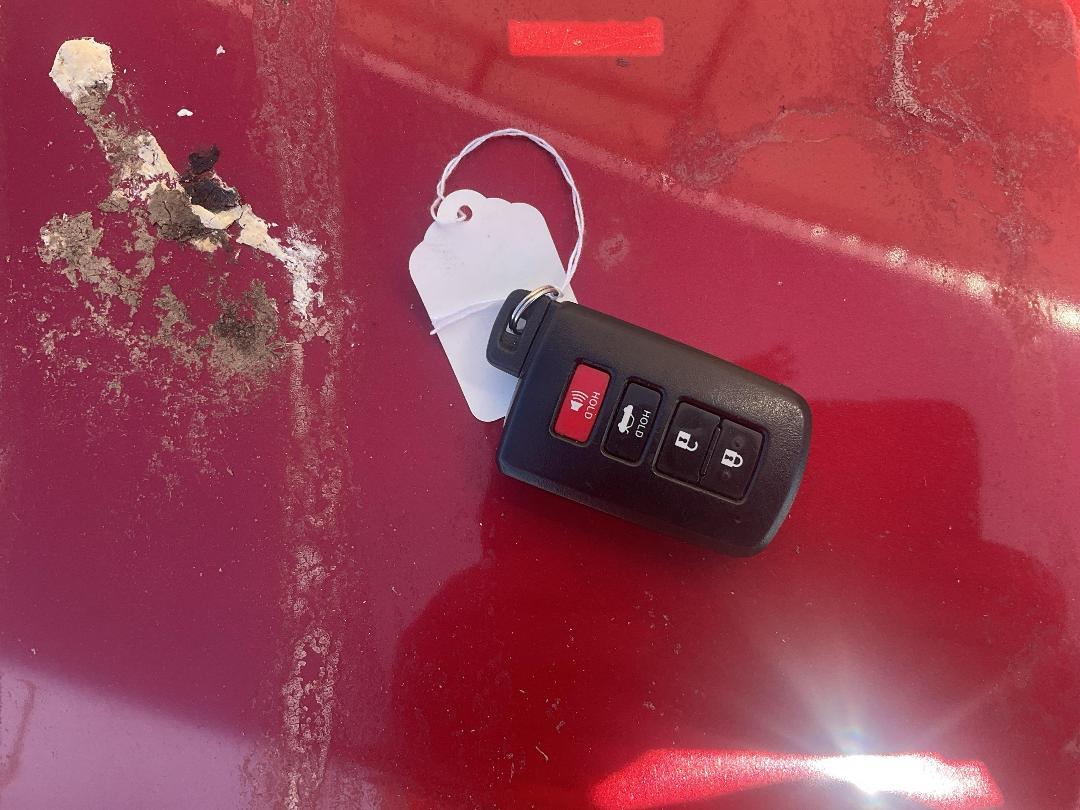 Photo '7' of Toyota Camry E