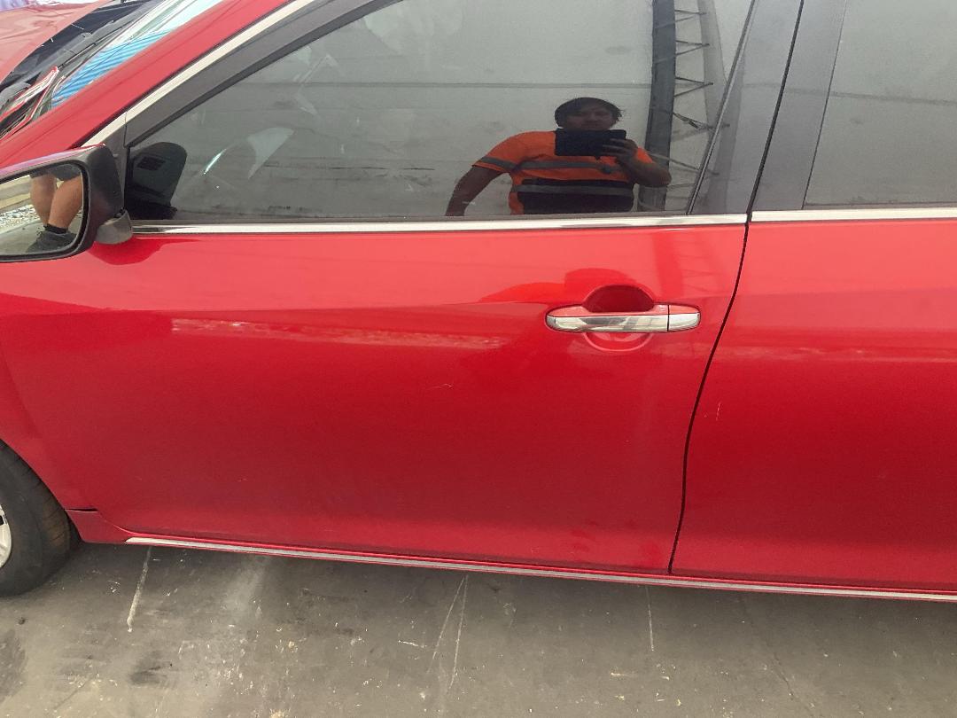 Photo '8' of Toyota Camry Photo '8' of Toyota Camry