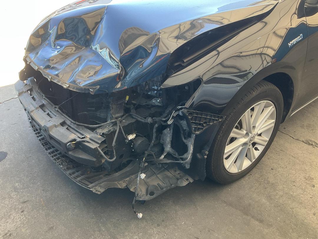 Photo '6' of Toyota Camry