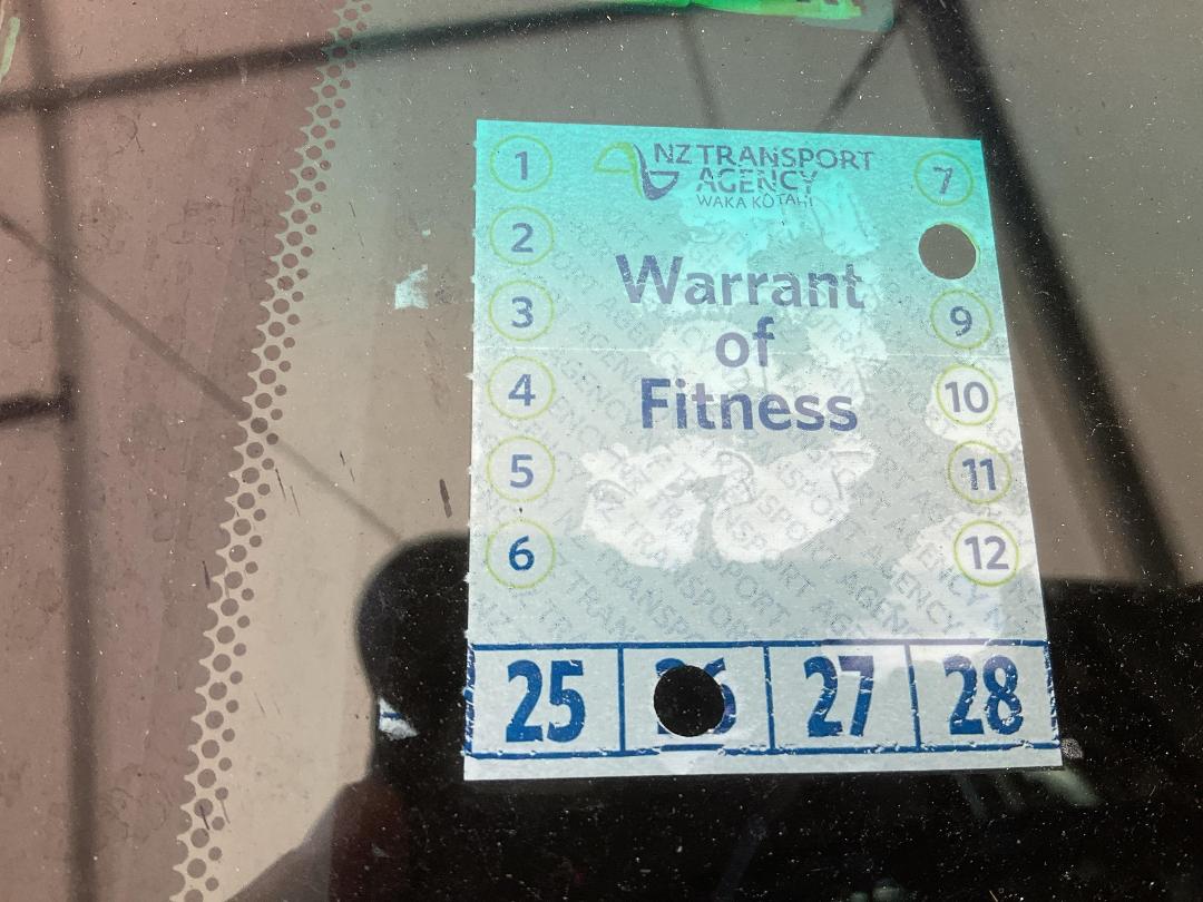 Photo '29' of Toyota Camry