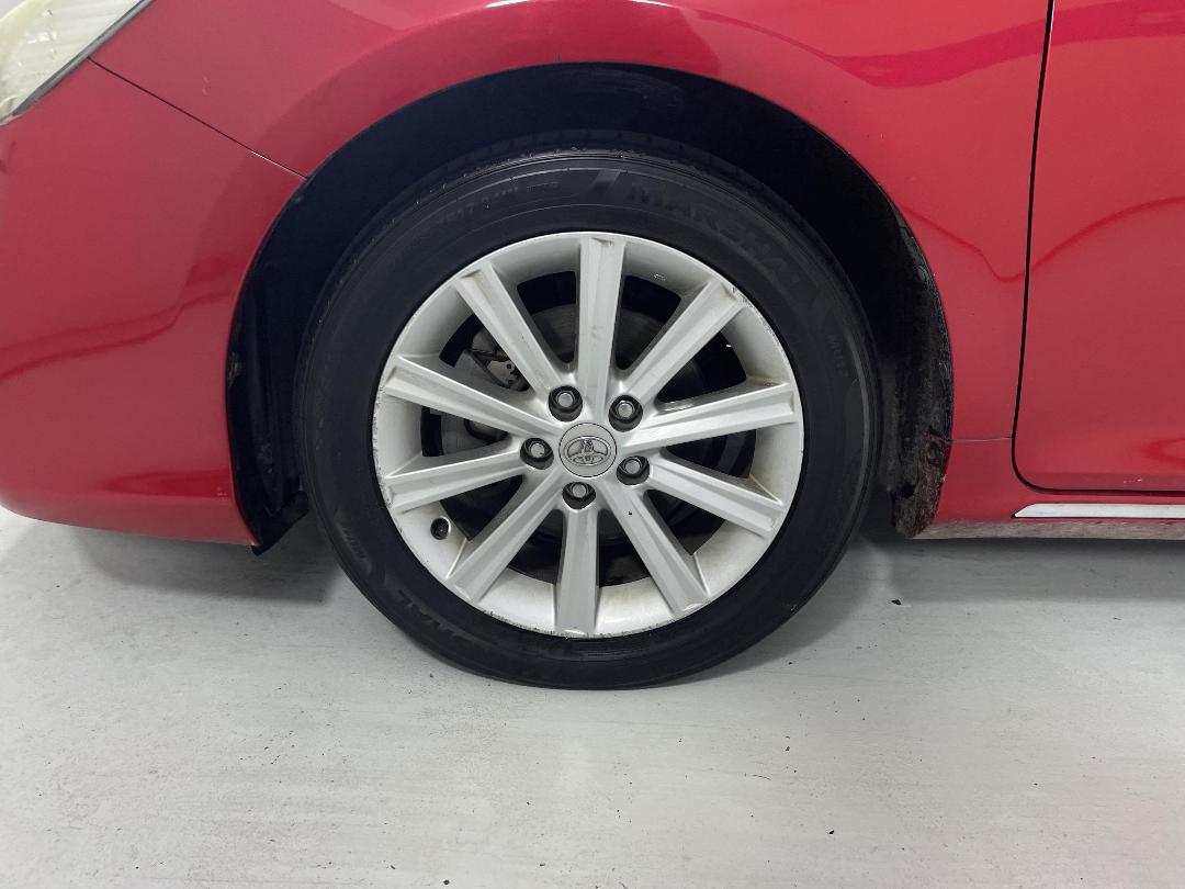 Photo '10' of Toyota Camry Photo '10' of Toyota Camry