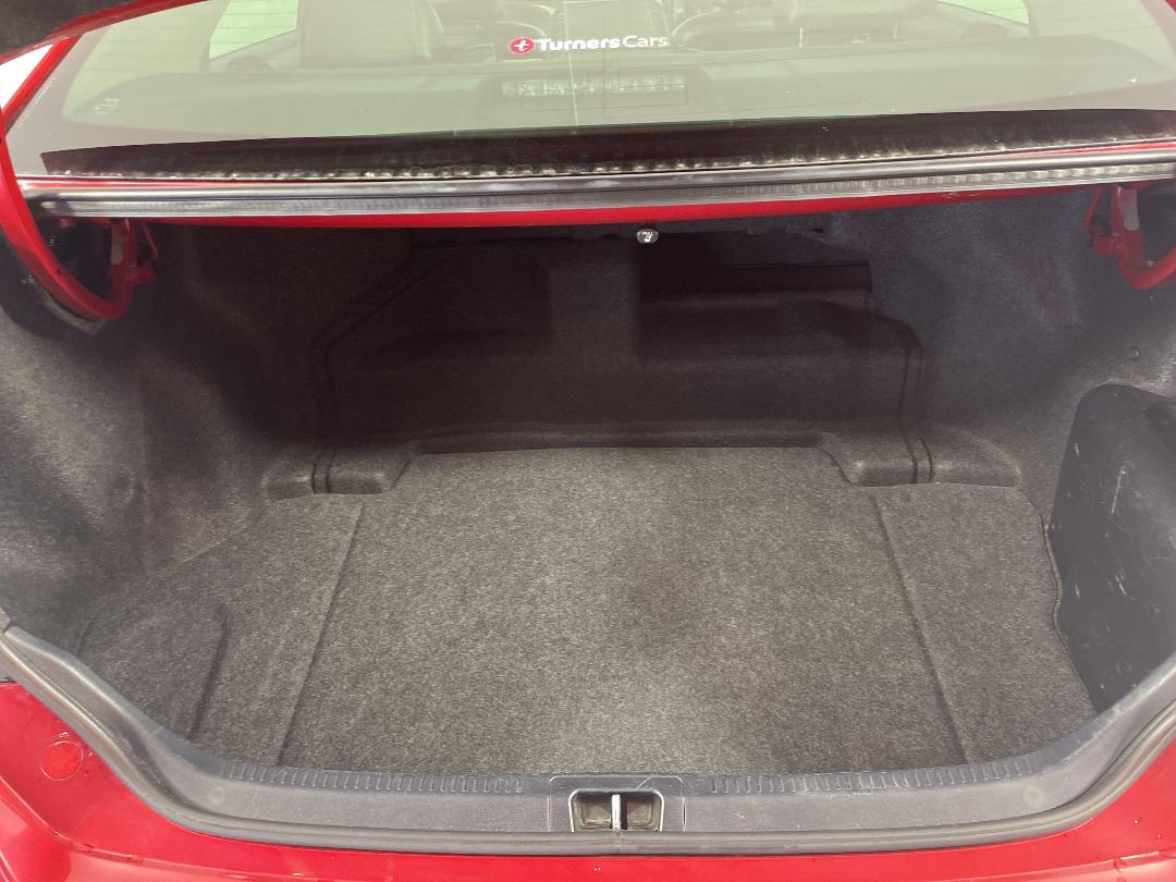 Photo '14' of Toyota Camry Photo '14' of Toyota Camry