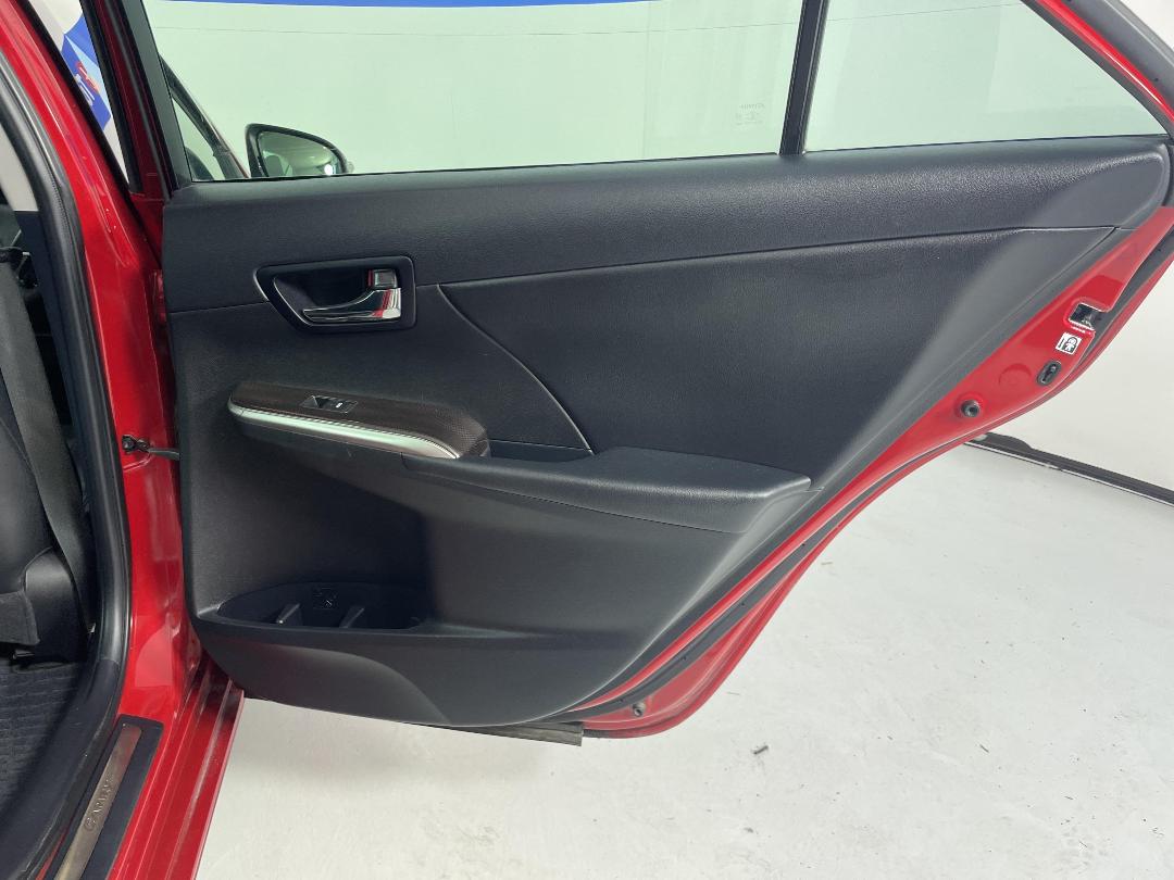 Photo '19' of Toyota Camry Photo '19' of Toyota Camry