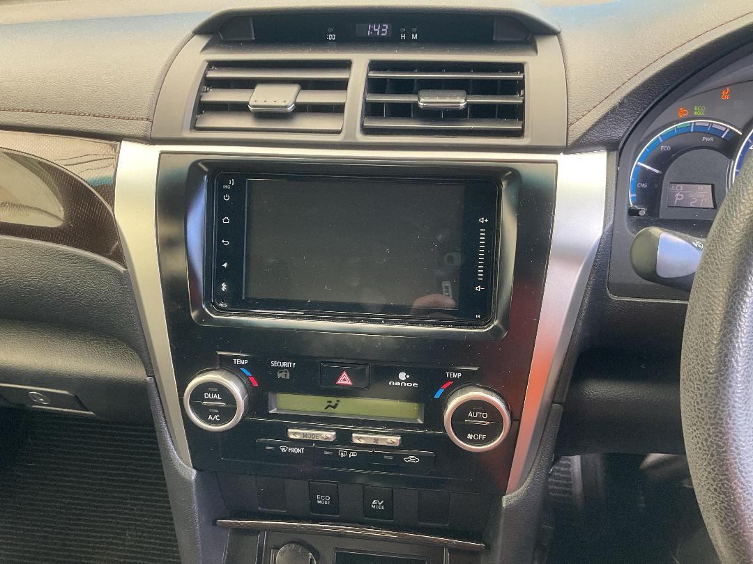 Photo '23' of Toyota Camry