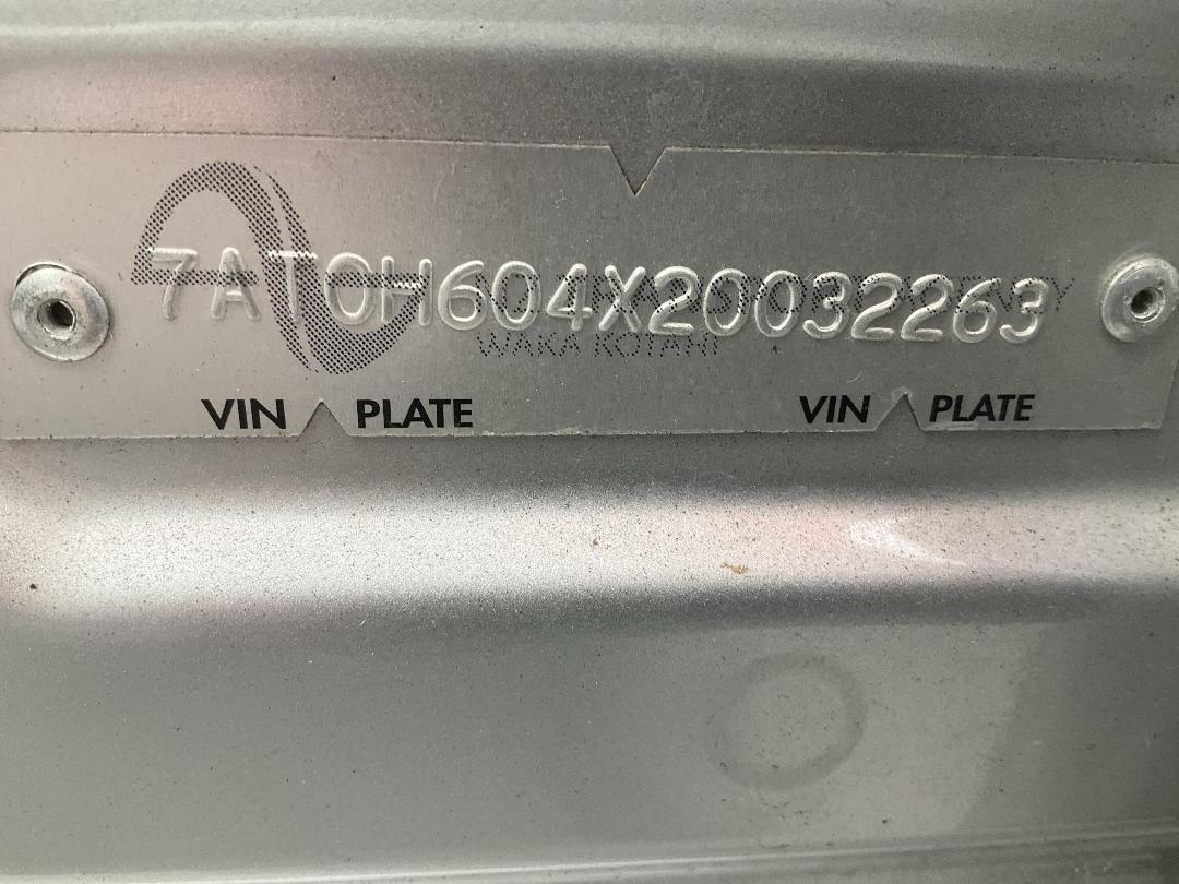 Photo '28' of Toyota Camry