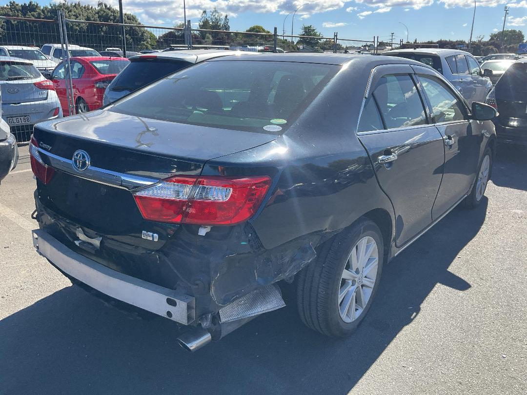 Photo '4' of Toyota Camry