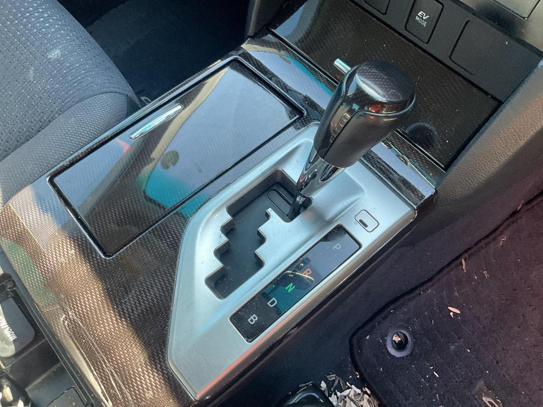 Photo '12' of Toyota Camry