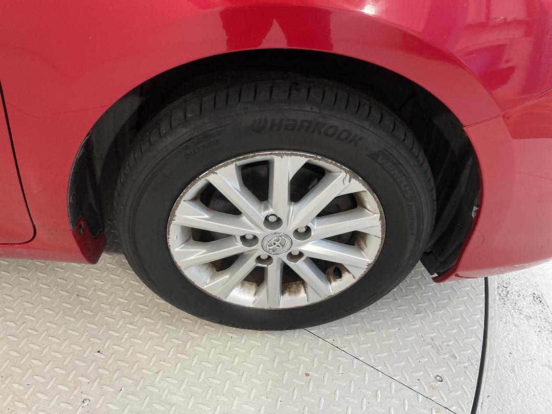 Photo '9' of Toyota Camry