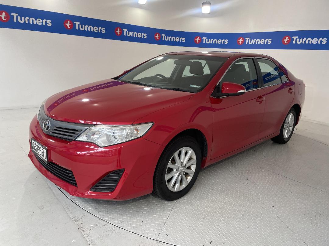 Photo '4' of Toyota Camry