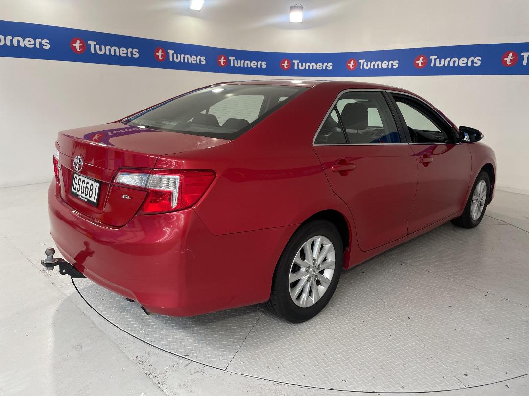 Photo '7' of Toyota Camry