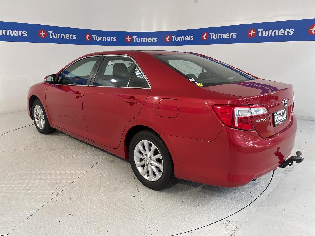 Photo '5' of Toyota Camry