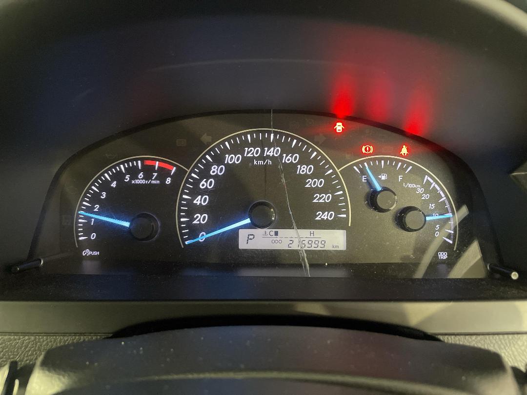 Photo '21' of Toyota Camry