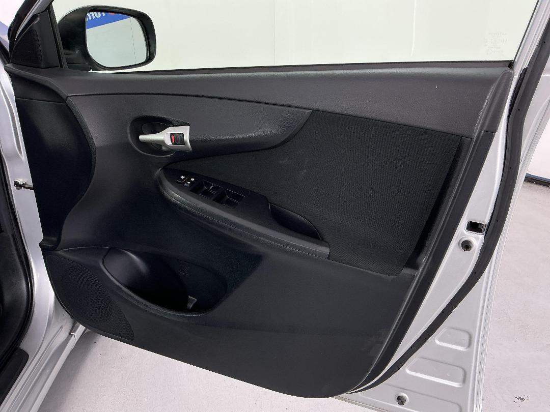 Photo '15' of Toyota Corolla