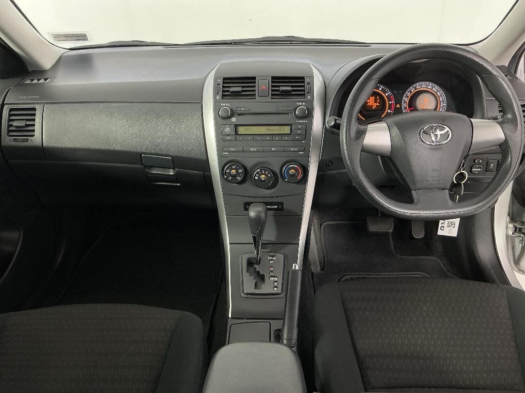 Photo '17' of Toyota Corolla