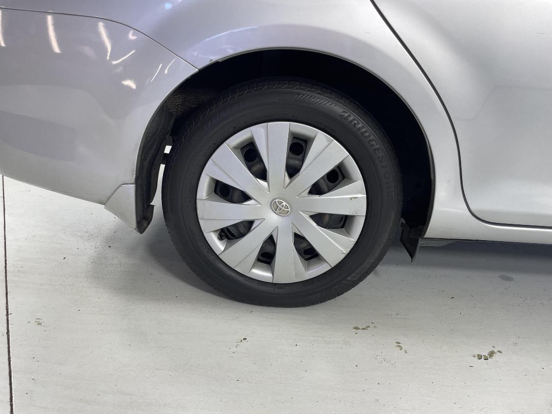 Photo '12' of Toyota Corolla