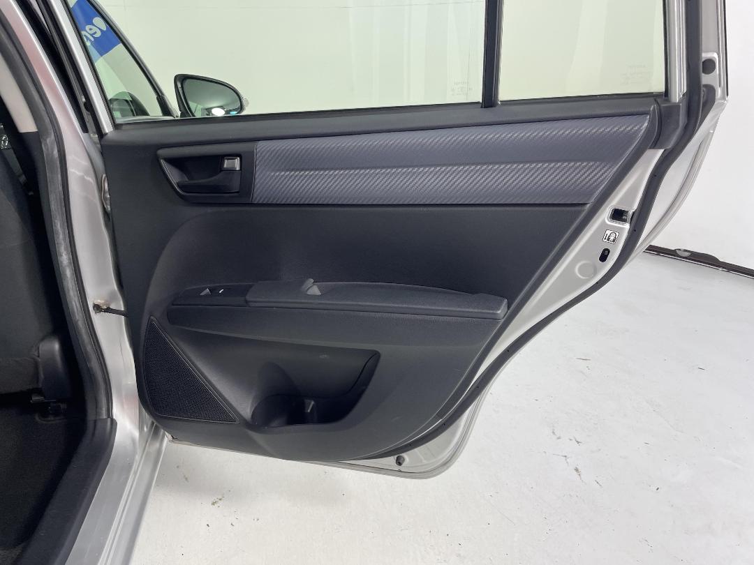 Photo '19' of Toyota Corolla