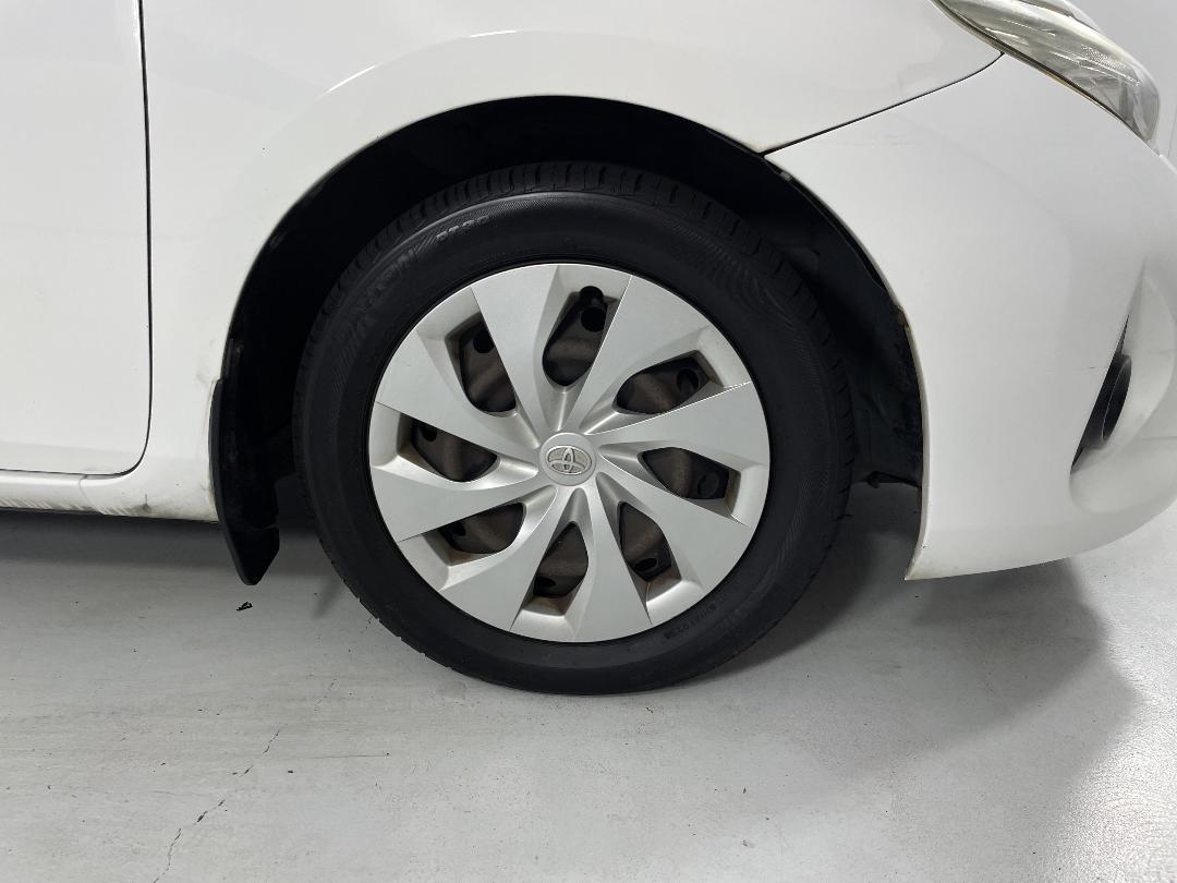 Photo '9' of Toyota Corolla Photo '9' of Toyota Corolla